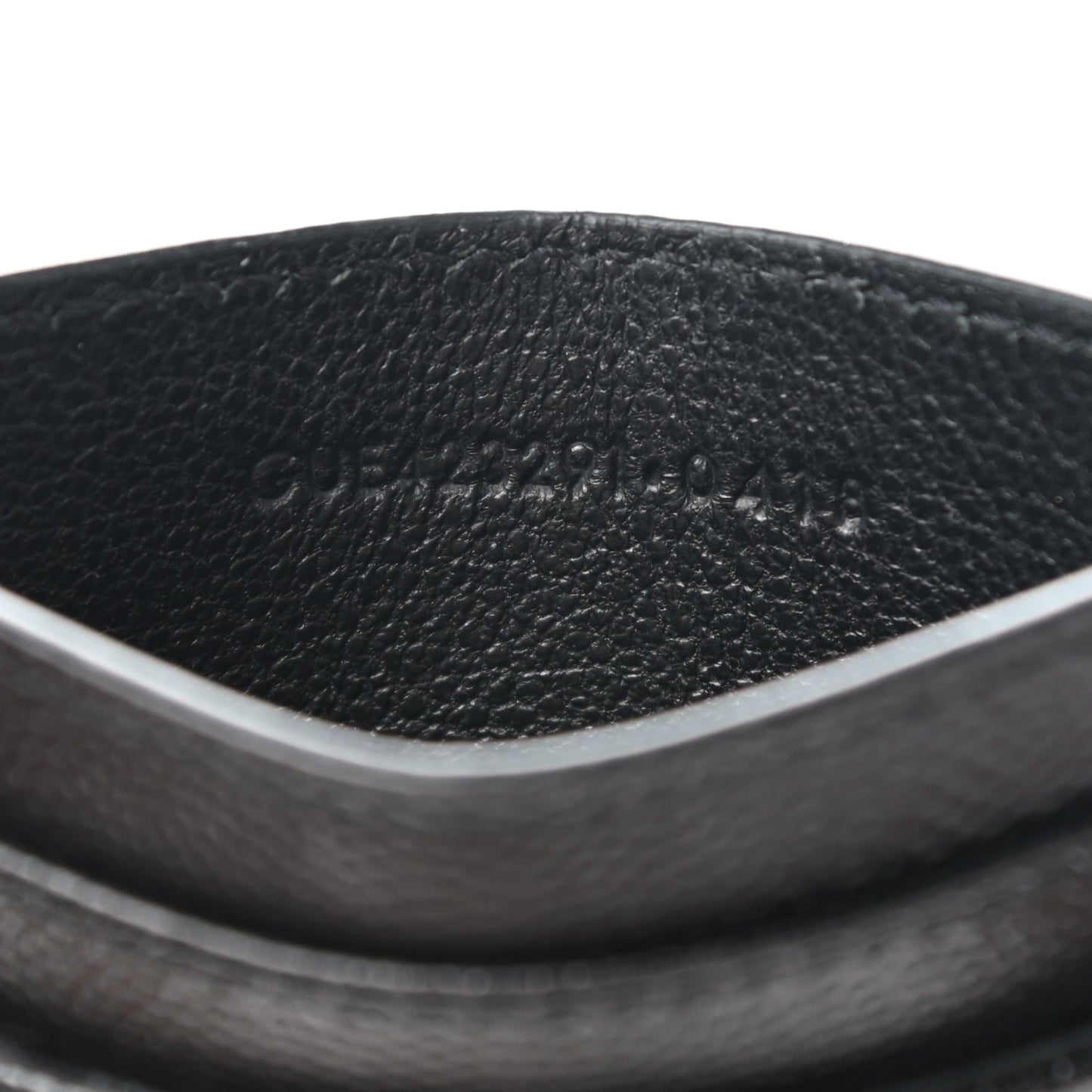 Grain De Poudre Matelasse Chevron Monogram Credit Card Case Black