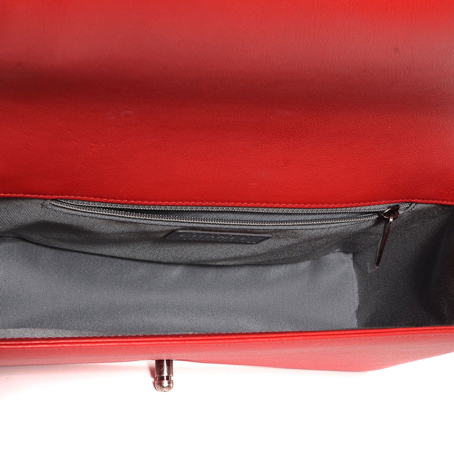 Calfskin Double Stitch Medium Boy Flap Rouge