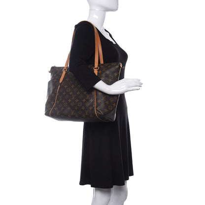 Louis Vuitton Monogram Totally MM 2 of 9