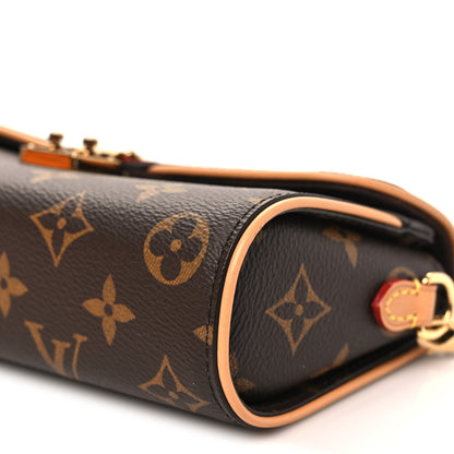 Louis Vuitton Monogram Pochette Camille 9 of 10