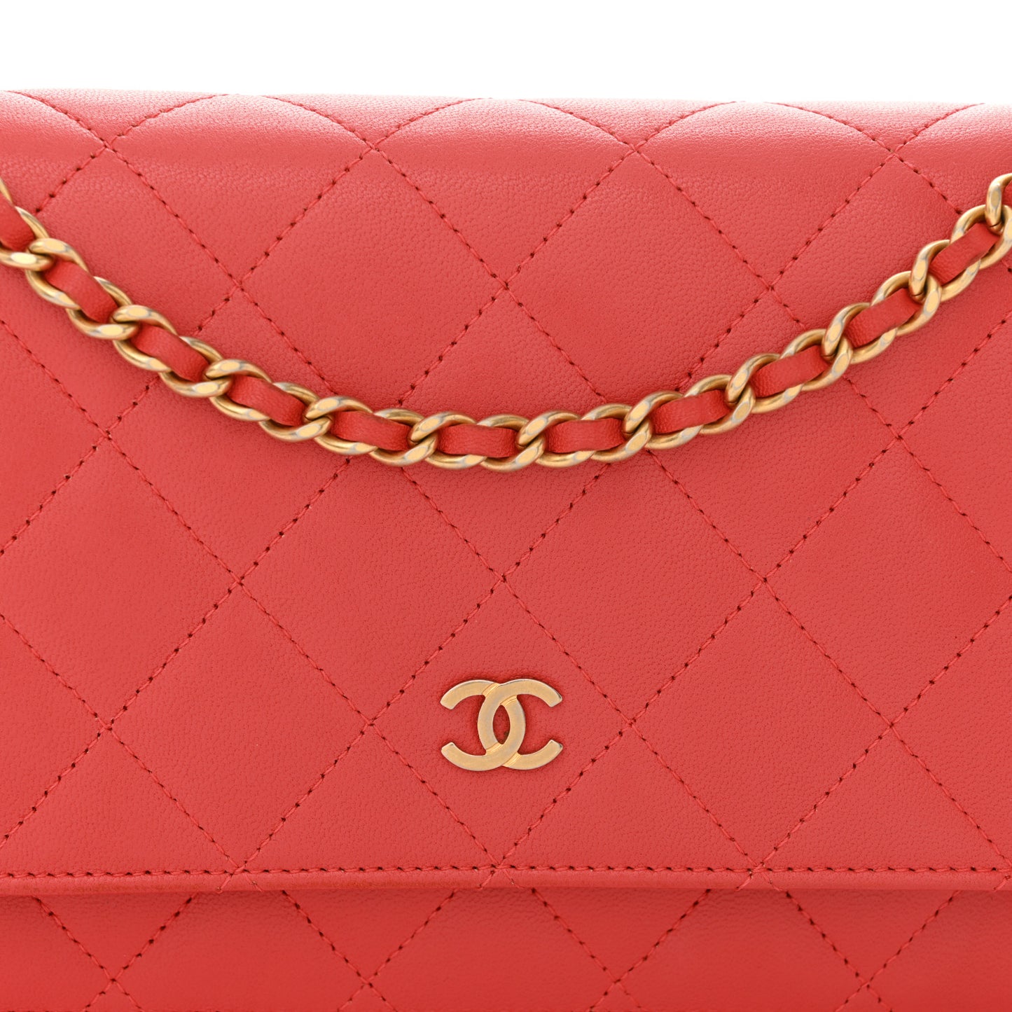 Lambskin Quilted Wallet On Chain WOC Red