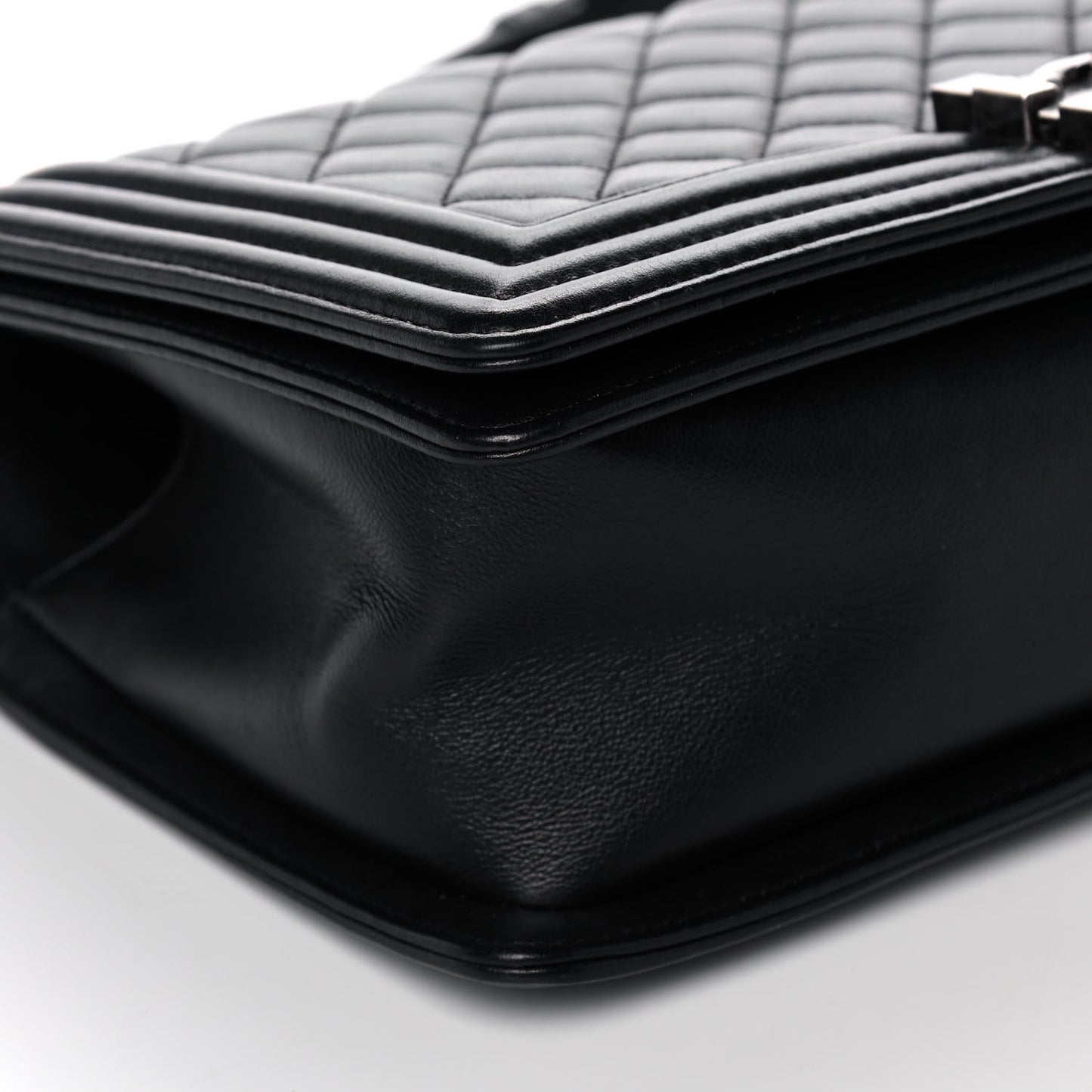 Calfskin Quilted Medium Boy Flap Black