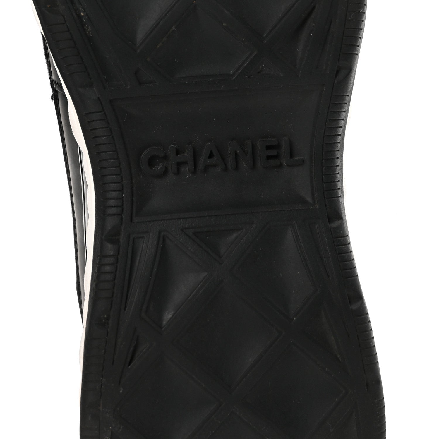 Chanel Velvet Calfskin Mixed Fibers CC Sneakers 38 Black 7 of 10