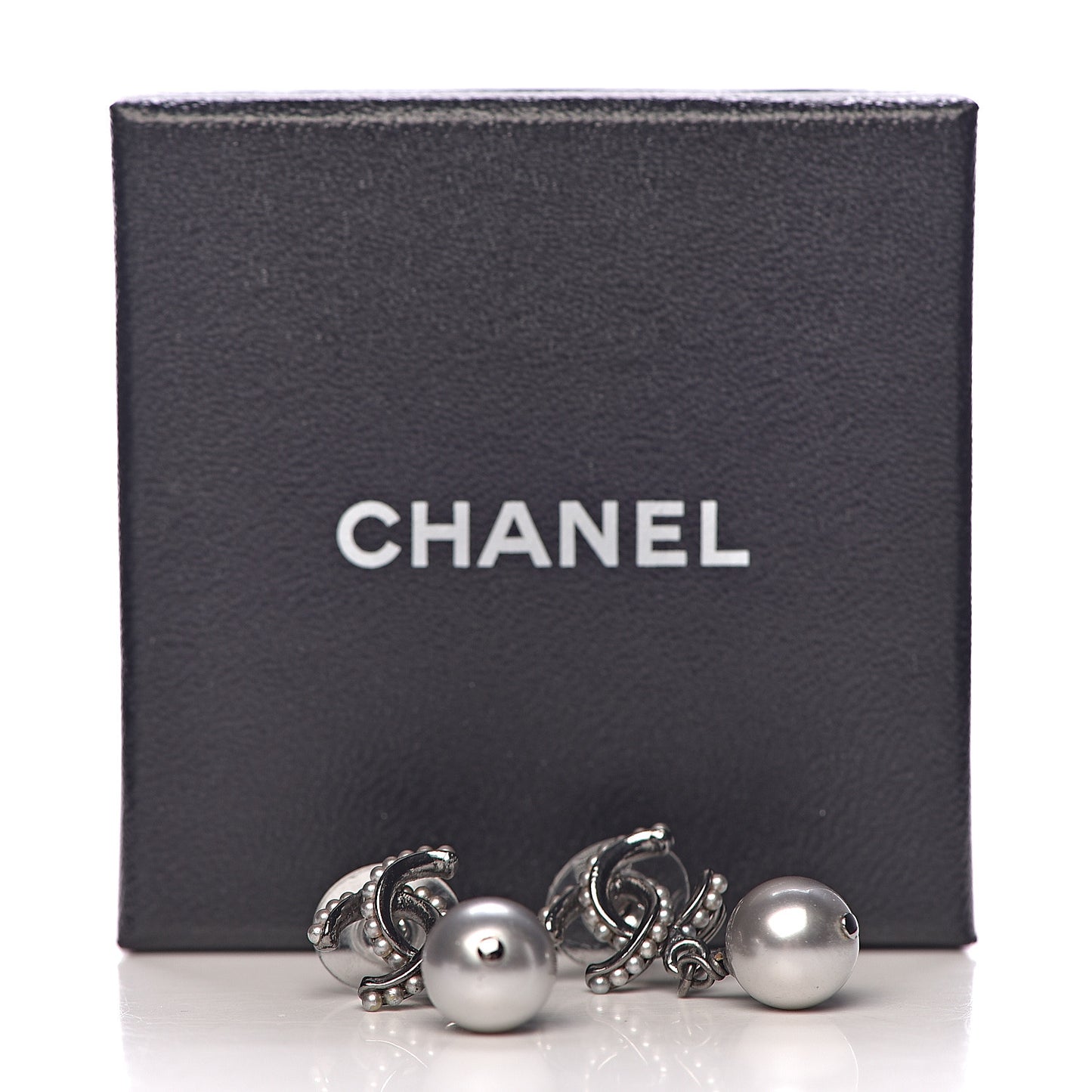 Pearl CC Drop Earrings Silver