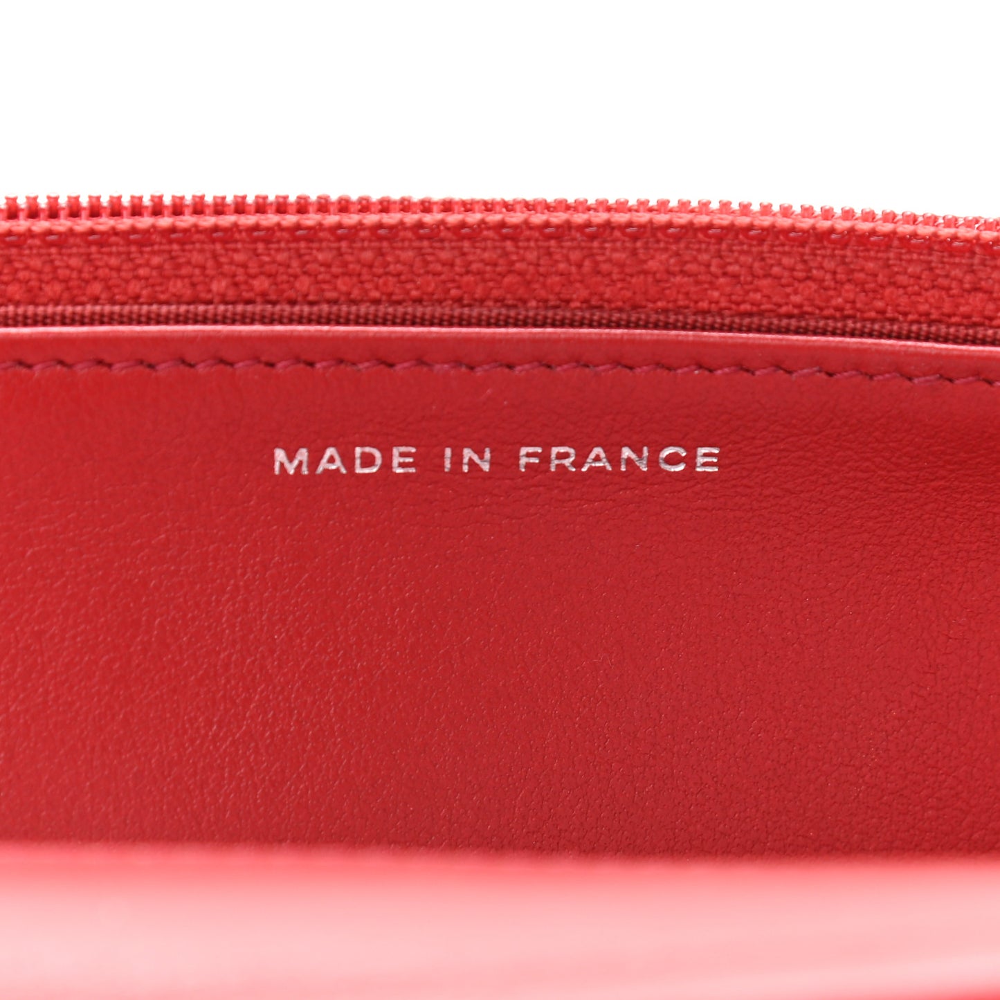 Caviar Quilted Boy Wallet On Chain WOC Red