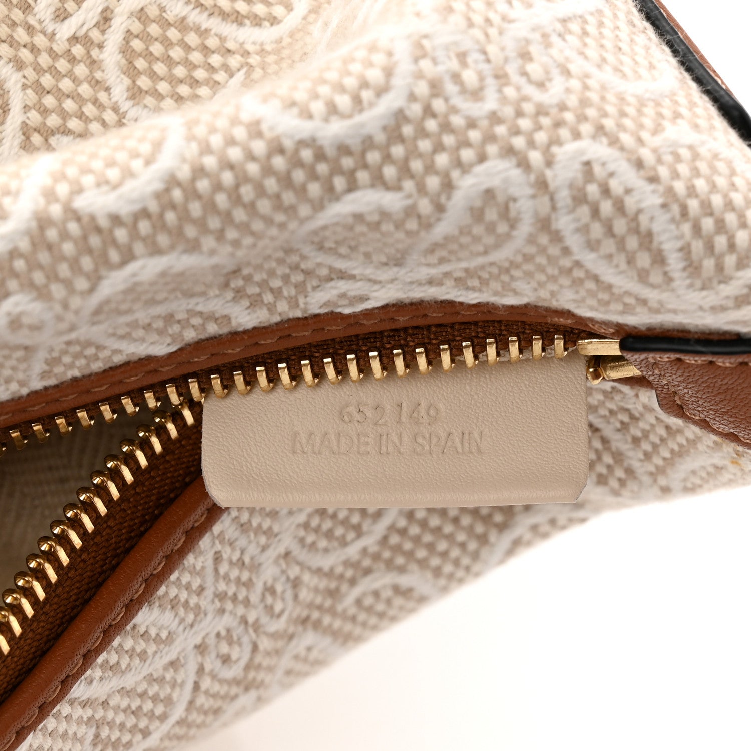 Loewe Jacquard Anagram Calfskin Small Cubi Bag Ecru Tan 7 of 11