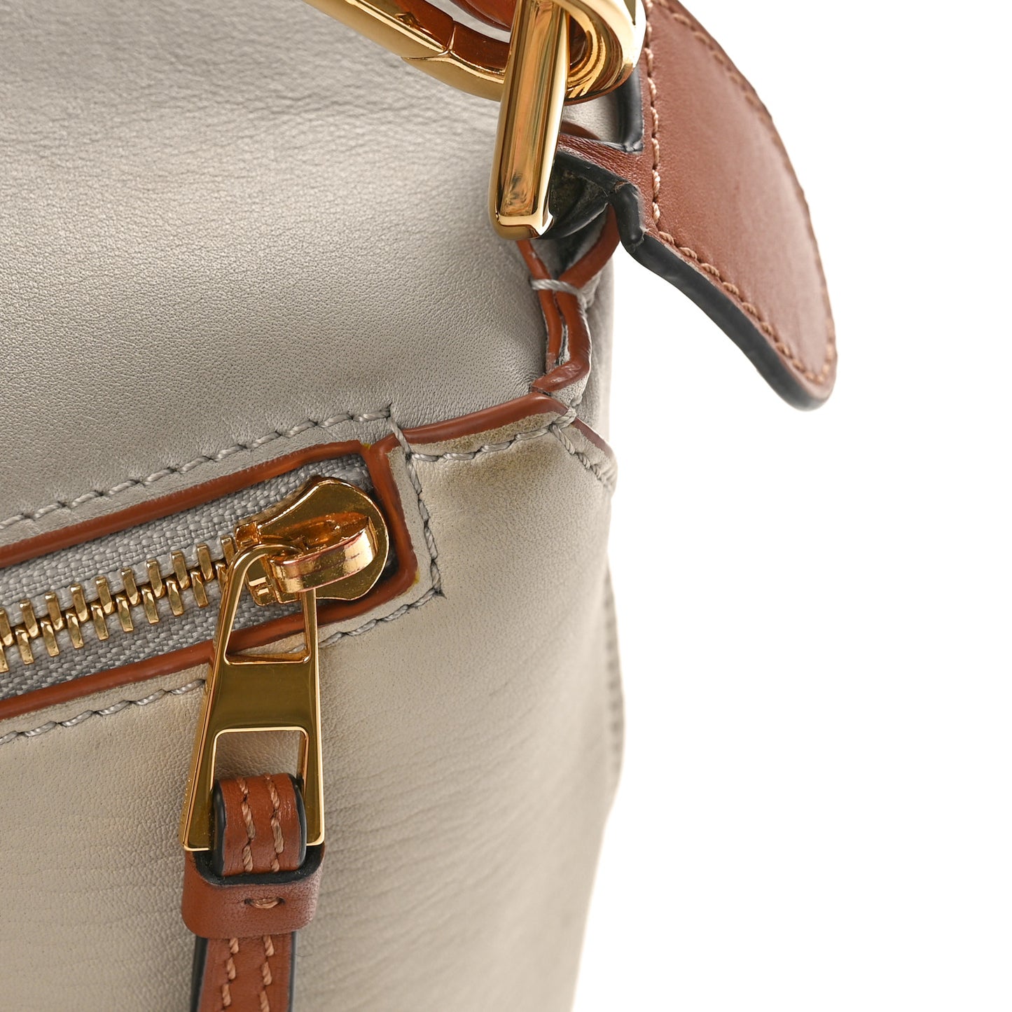 Calfskin Small Puzzle Edge Bag Ghost Soft White