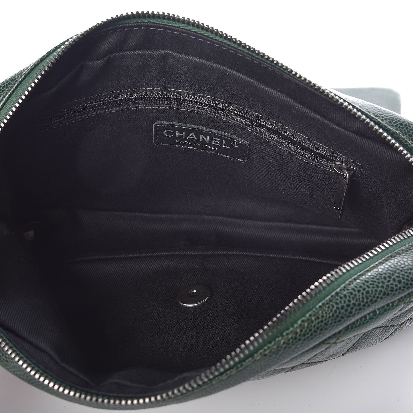 Iridescent Caviar Quilted Medium Chic Flap Green