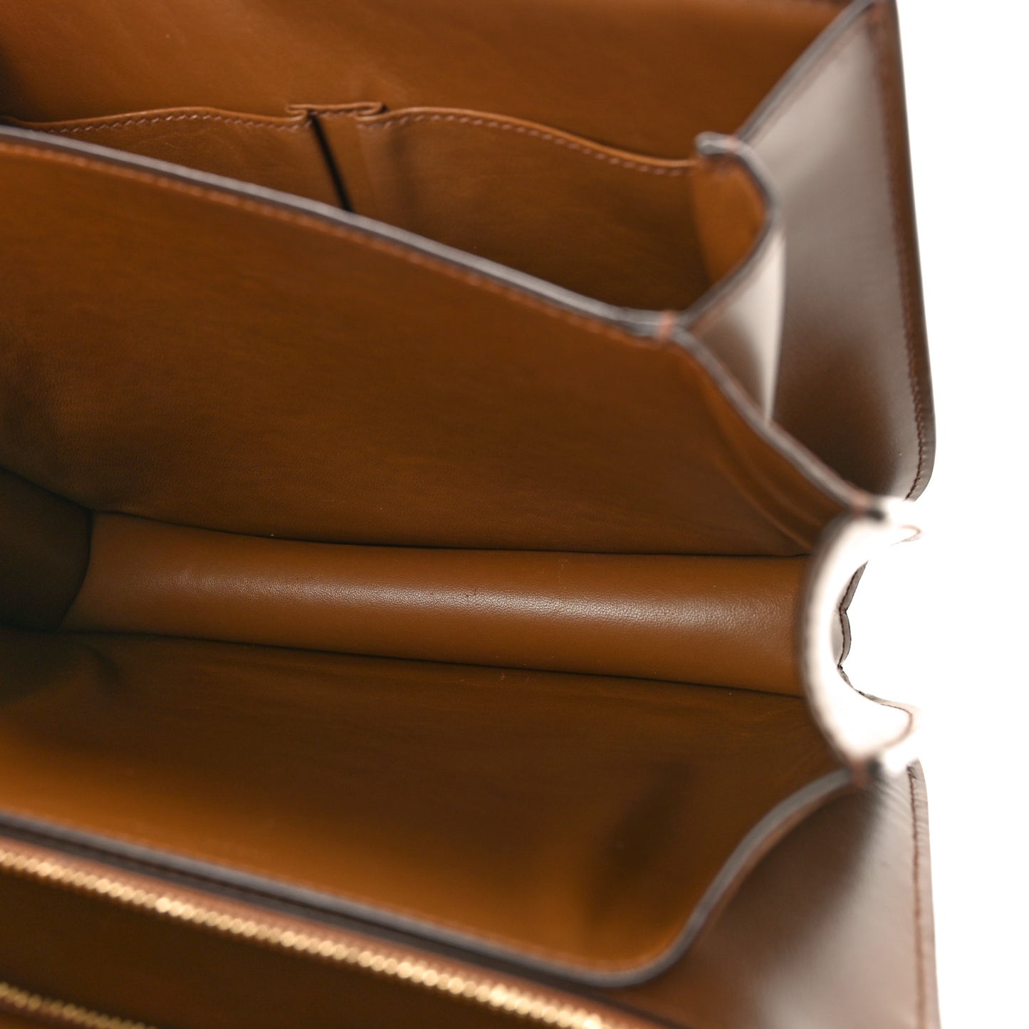 Box Calfskin Medium Classic Box Flap Bag Camel