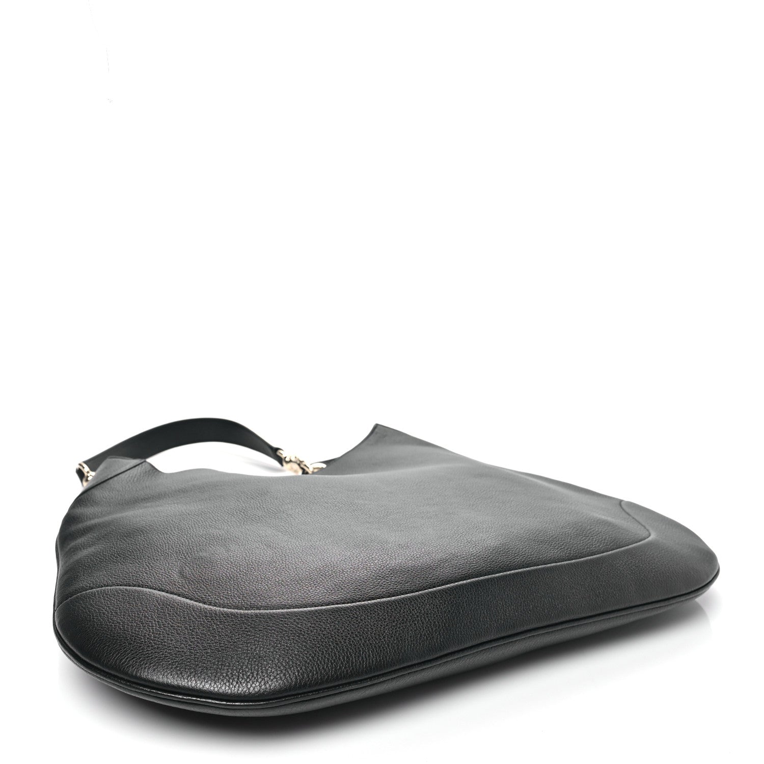 GUCCI バック Gucci Soft Grained Calfskin Maxi B Hobo Black 1811945 – FASHIONPHILE