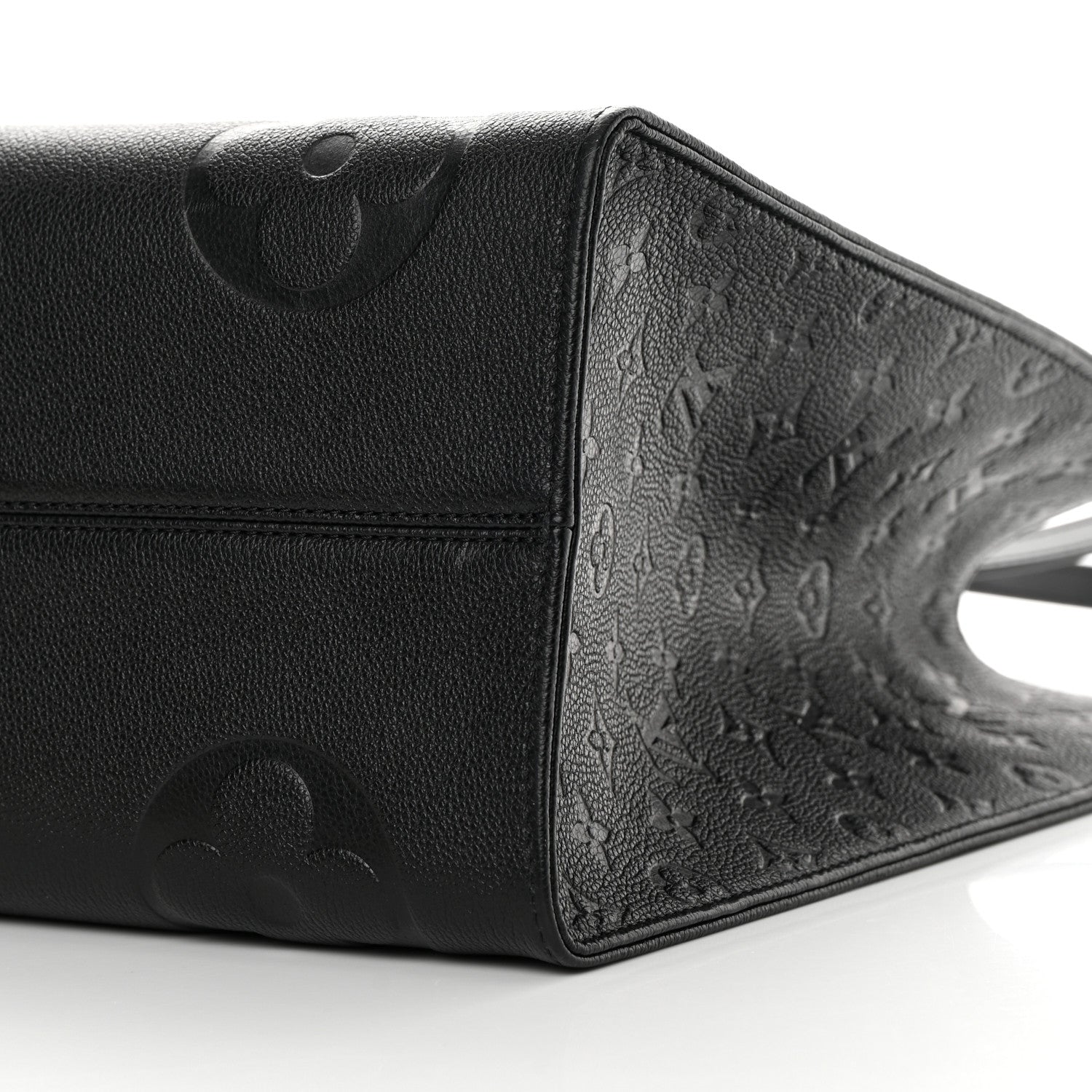 Louis Vuitton Empreinte Monogram Giant Onthego GM Black 9 of 13