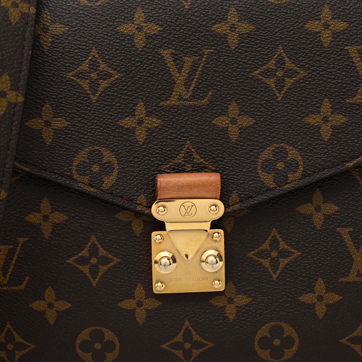 Louis Vuitton Monogram Pochette Metis 8 of 10