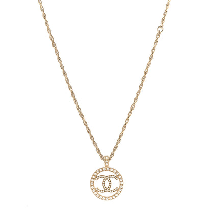 Chanel Pearl CC Medallion Necklace Gold 1 of 6