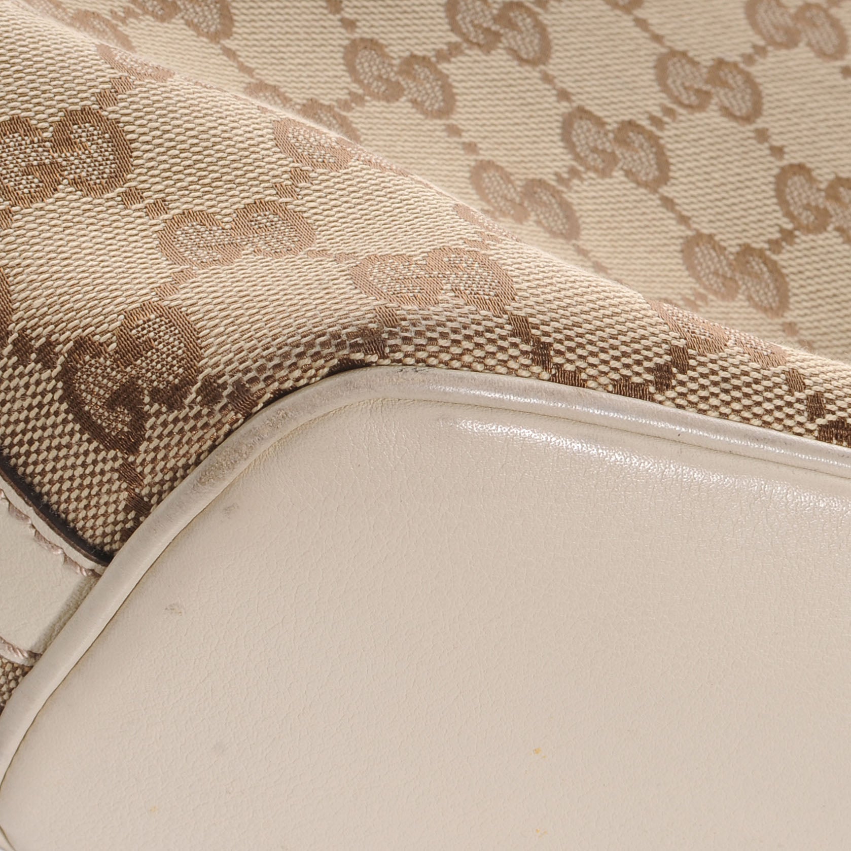 Gucci Monogram Britt Hobo Medium Ivory 9 of 9