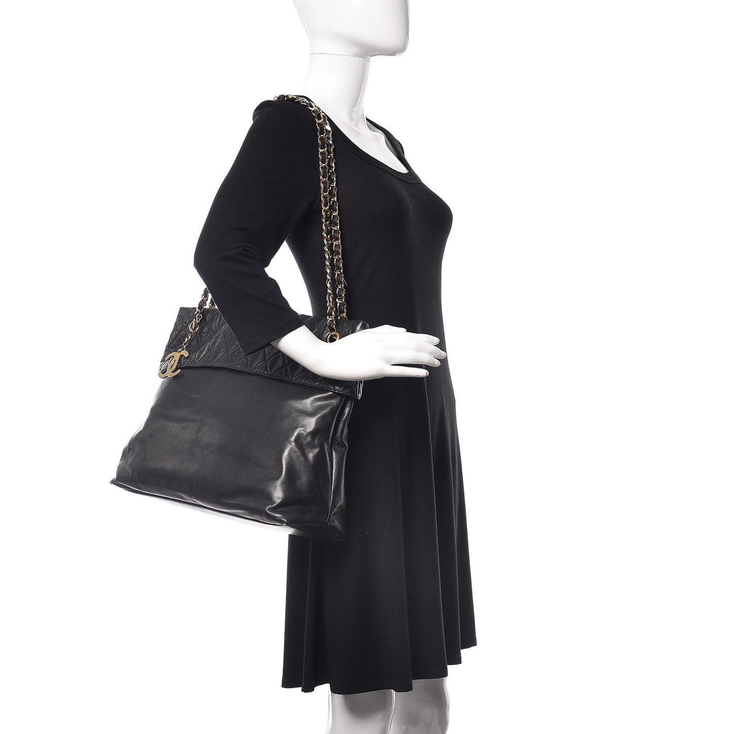 Calfskin Quilted Large Shoulder Bag Black