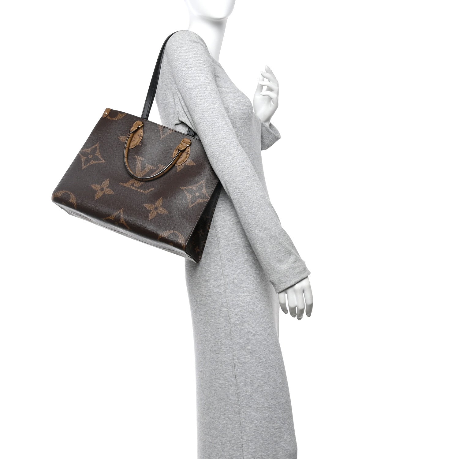 Louis Vuitton Reverse Monogram Giant Onthego MM 2 of 9