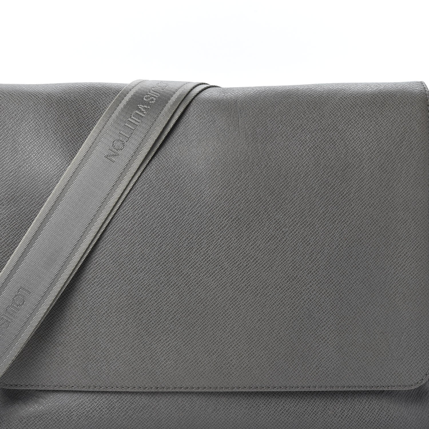 Louis Vuitton Taiga Roman MM Messenger Glacier 9 of 9