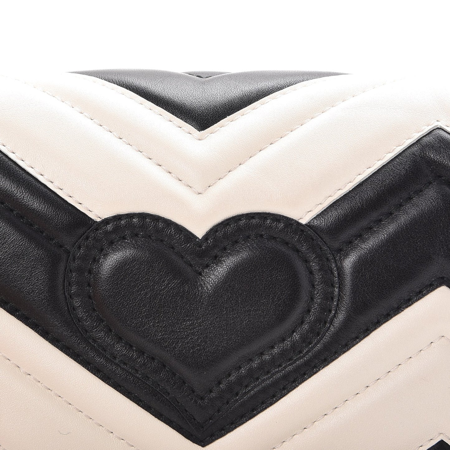 Calfskin Matelasse Super Mini GG Marmont Shoulder Bag Black White