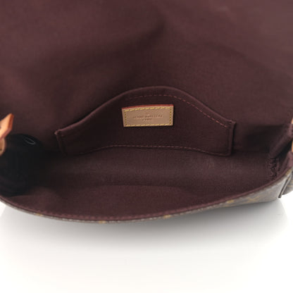 Louis Vuitton Monogram Favorite PM 5 of 13