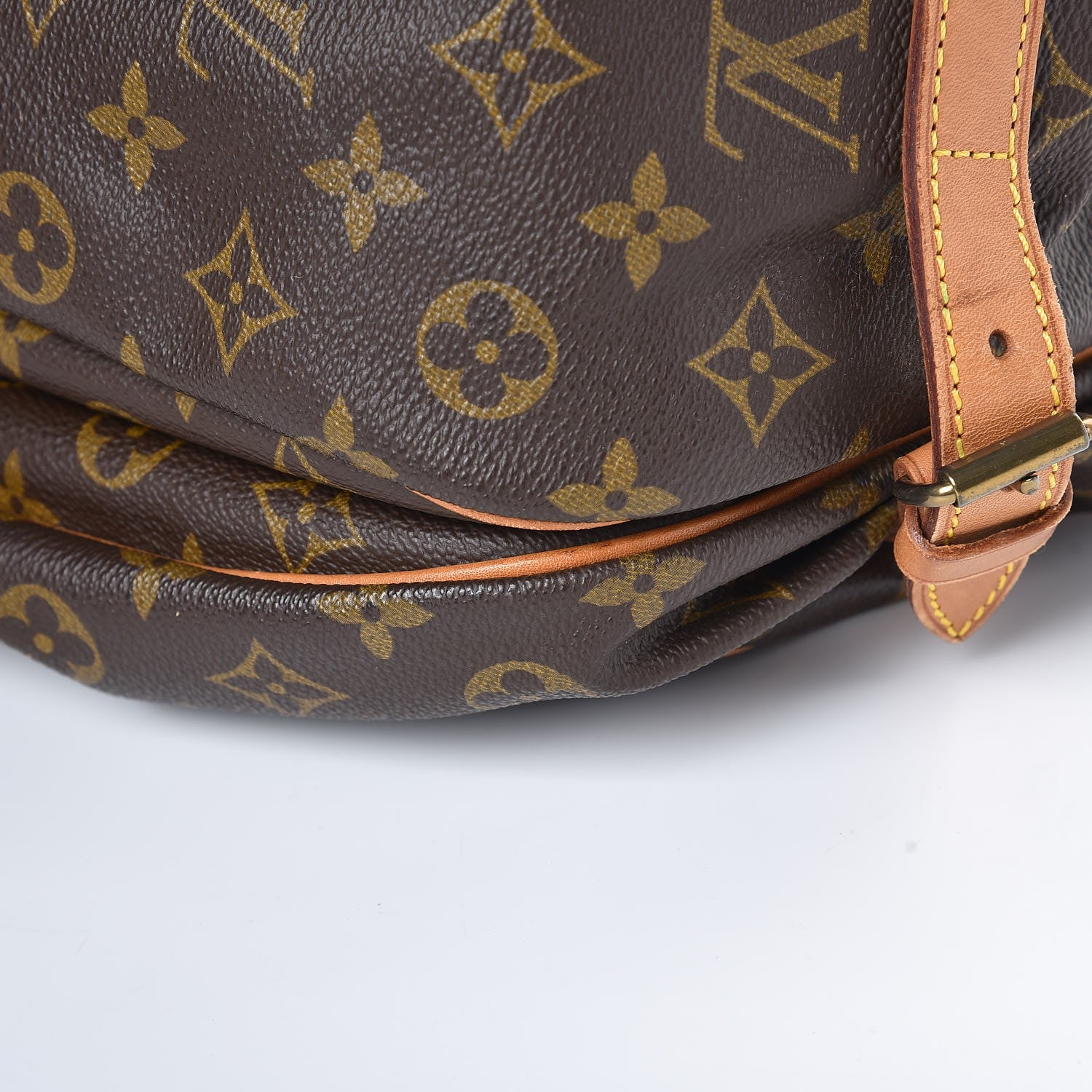 Louis Vuitton Monogram Saumur 35 31 of 31