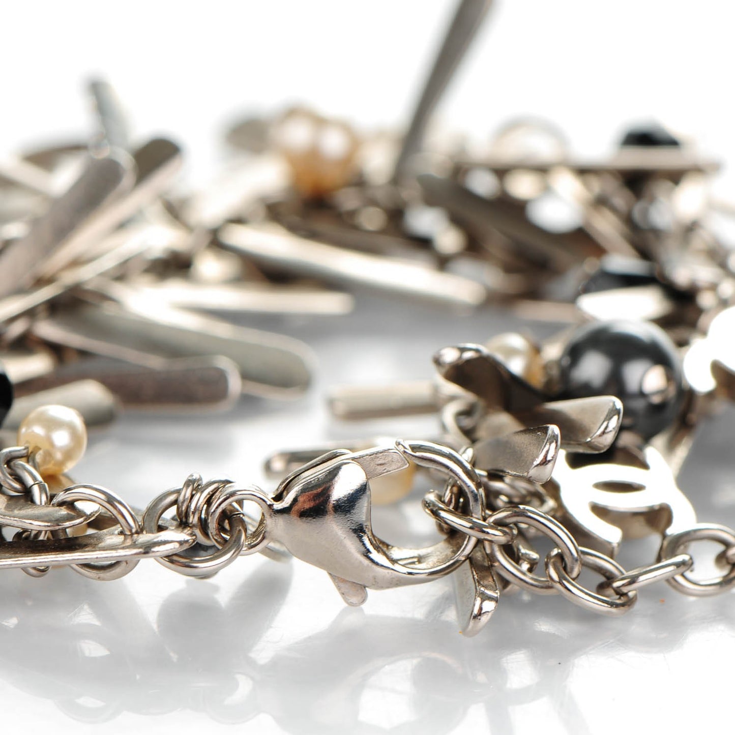Pearl Beaded CC Bracelet Silver