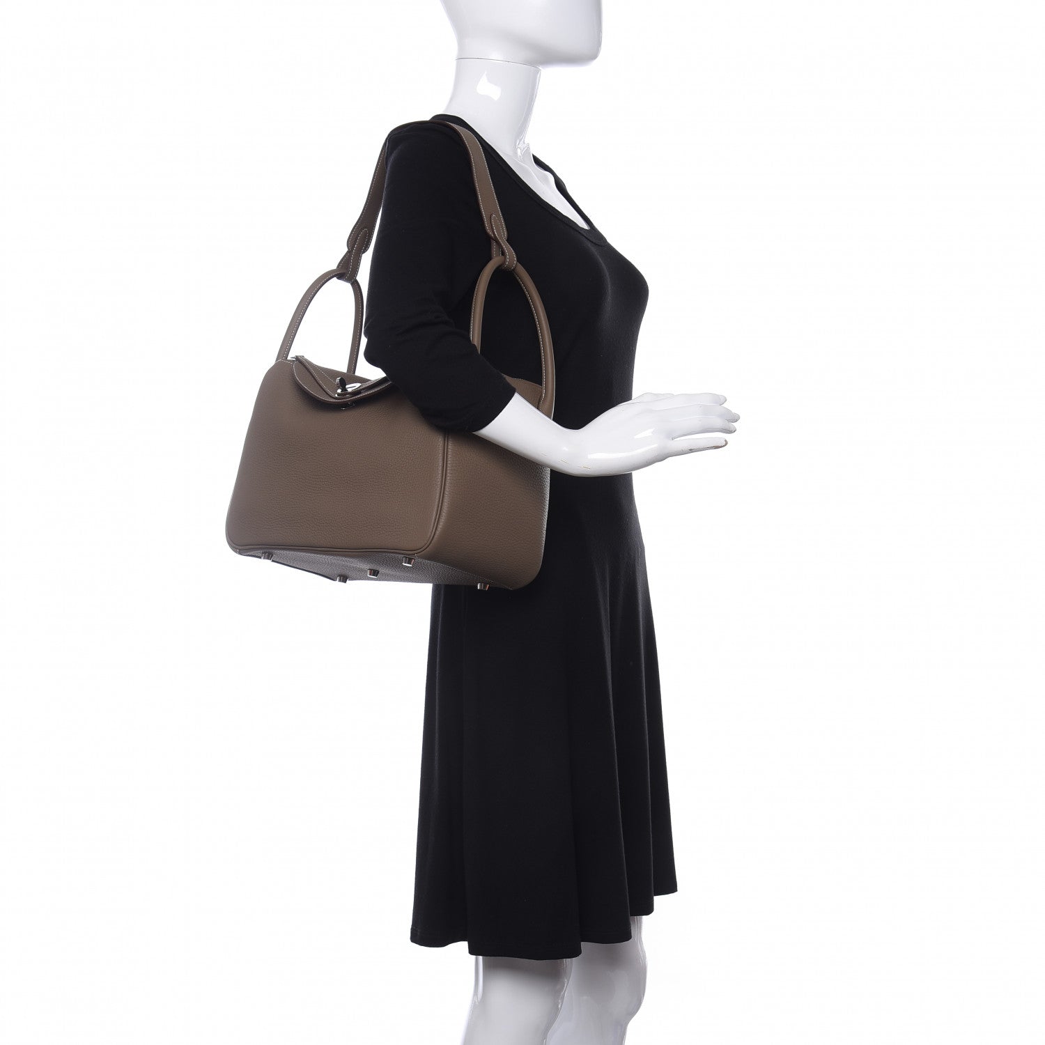 Hermes Taurillon Clemence Lindy 30 Etoupe 2 of 10