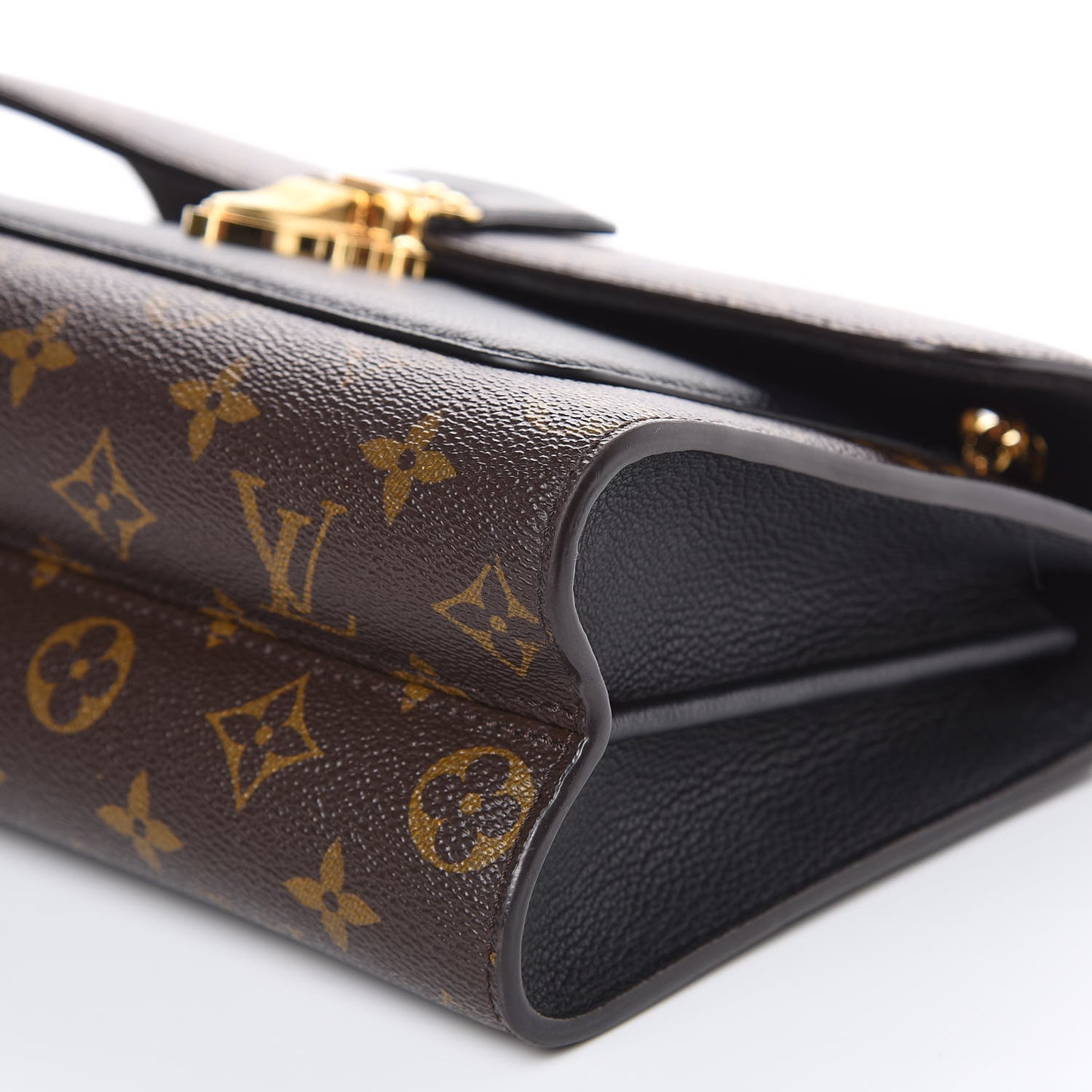 Monogram Victoire Black