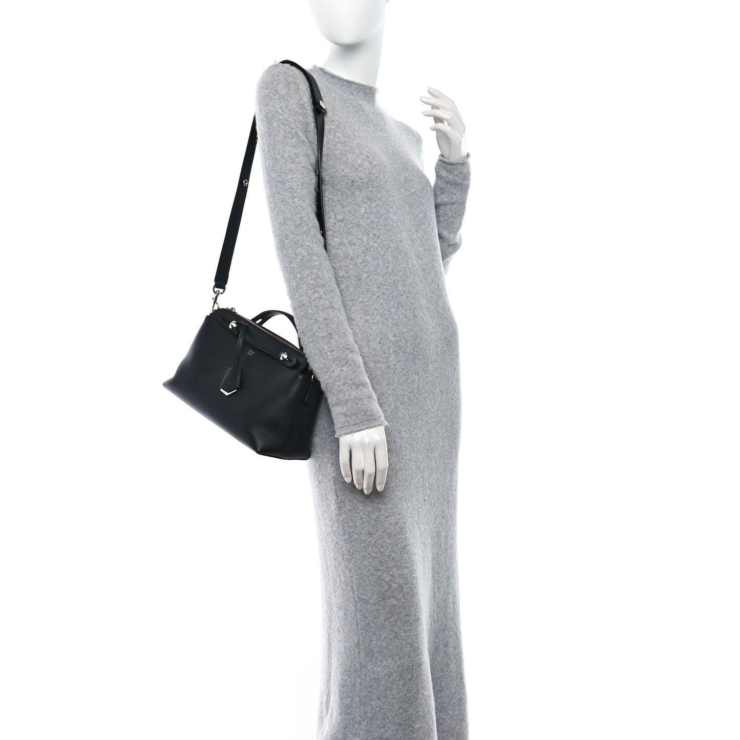 Vitello Dolce Medium By The Way Boston Bag Black