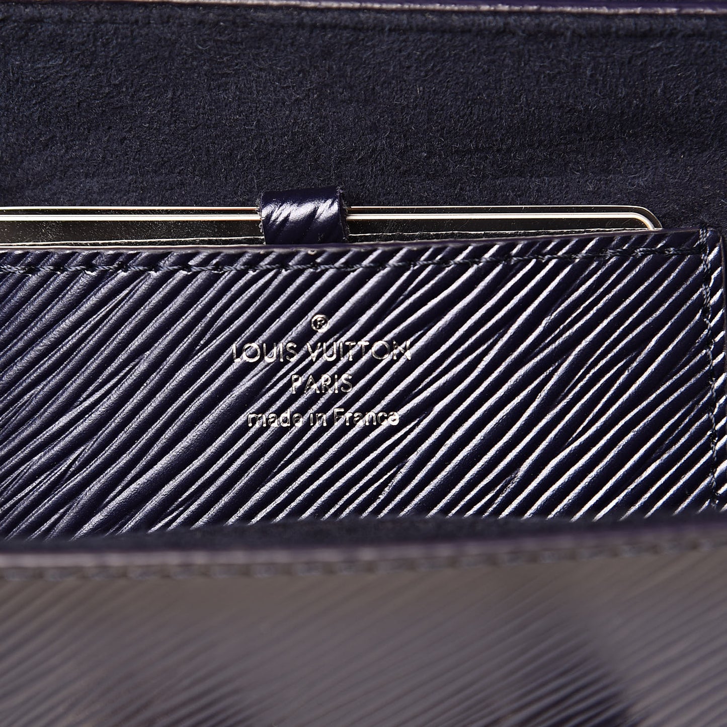 Epi Sequins Flame Twist Shoulder Bag MM Blue Nuit
