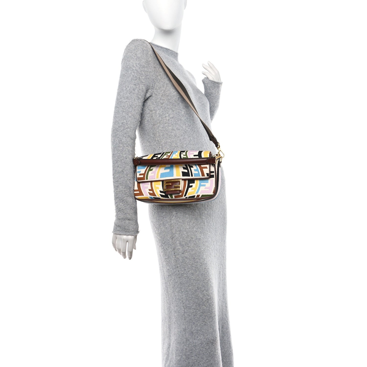 Fendi X SARA COLEMAN Canvas Vitello King Seta FF Fish Eye Embroidered Baguette Grezzo Multicolor Ghianda 2 of 11