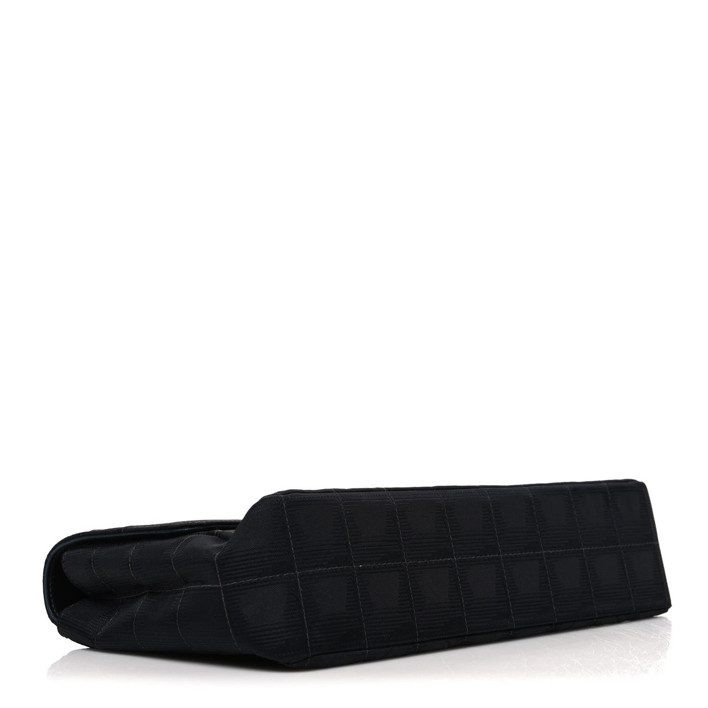 Nylon Medium Travel Flap Black