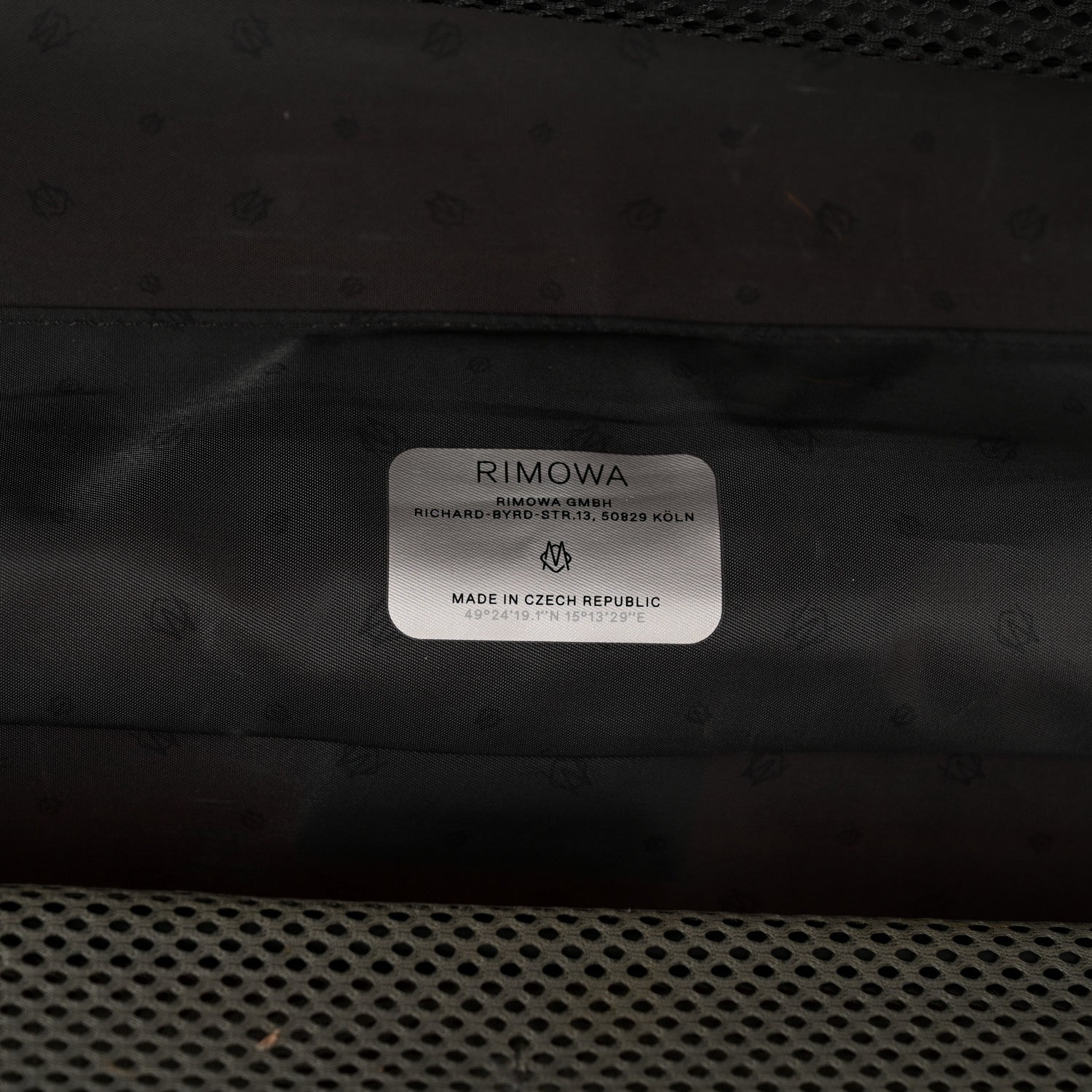 Rimowa Gloss Polycarbonate Essential Cabin Mango 6 of 12