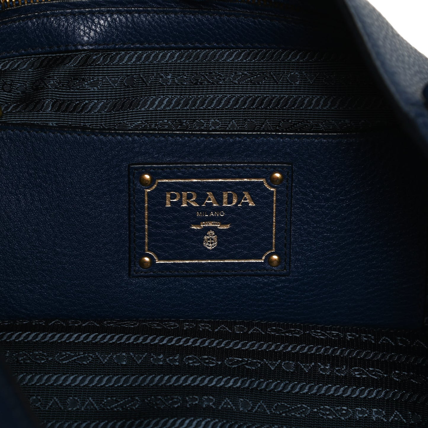 Vitello Daino Side Pocket Tote Inchiostro