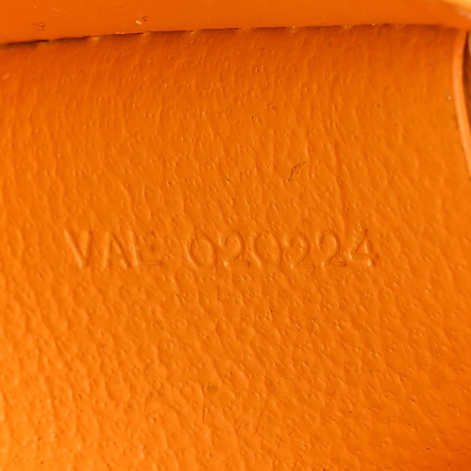Goyard Goyardine Victoire Bi-Fold Wallet Yellow 7 of 11