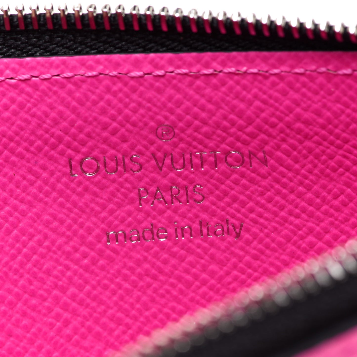 Taigarama Coin Card Holder Fuchsia