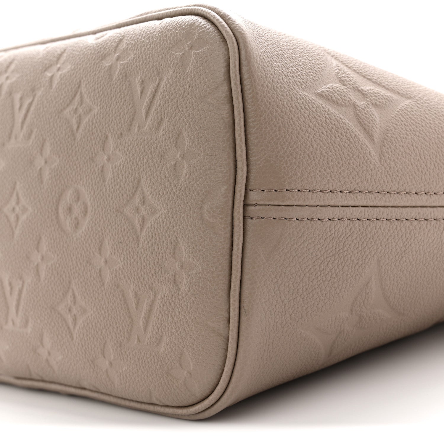 Louis Vuitton Empreinte Monogram Giant Neverfull MM Tourterelle 9 of 9
