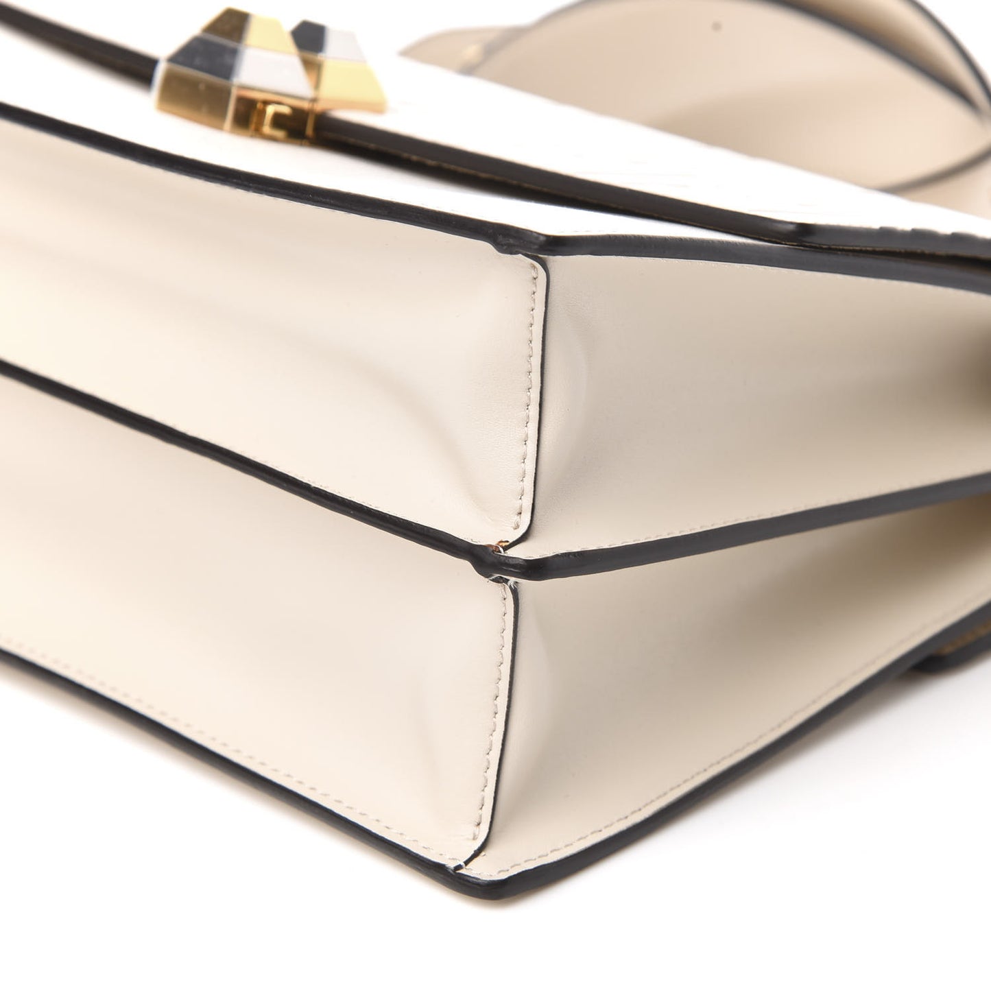 Vitello Liberty FF 1974 Embossed Kan I Shoulder Bag Camelia