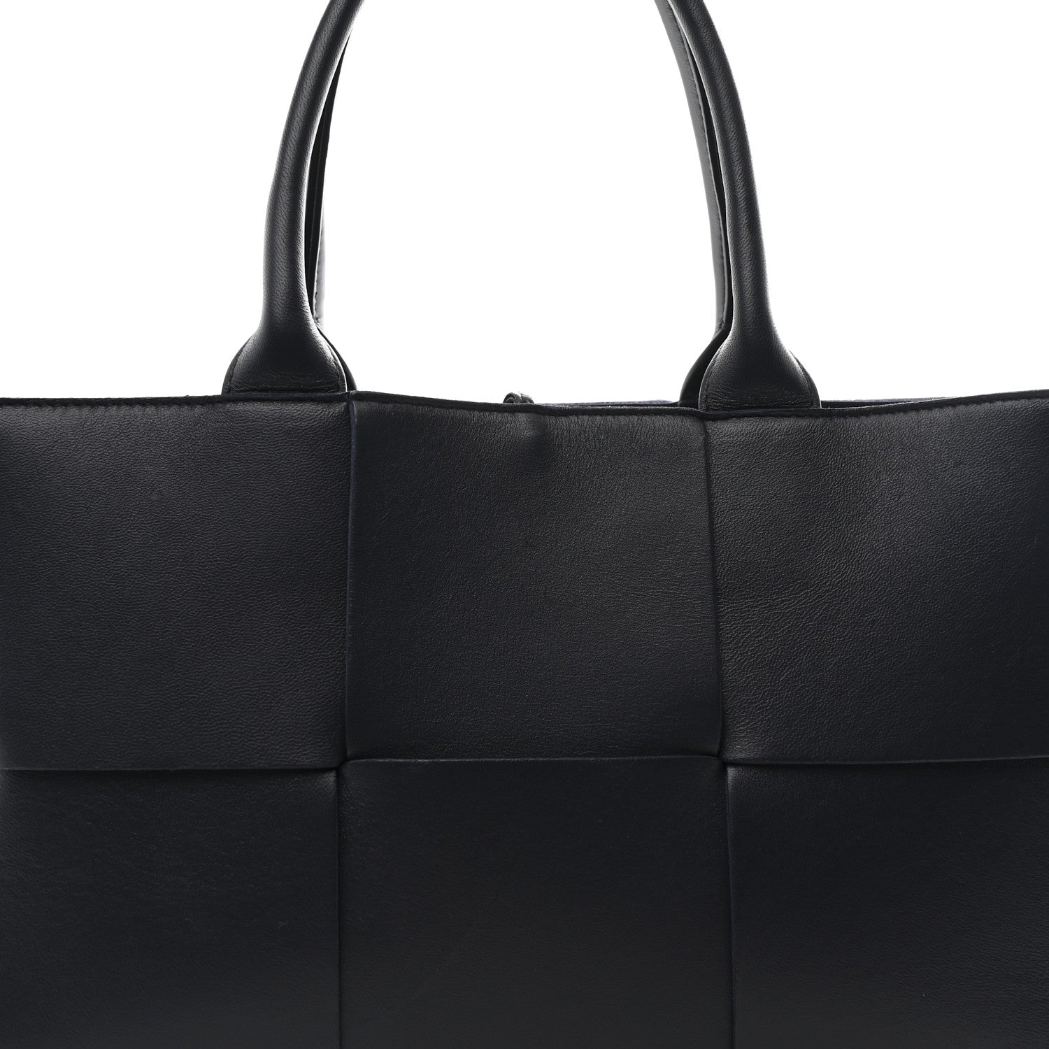 Bottega Veneta Nappa Maxi Intrecciato Small Arco Tote Space 8 of 10