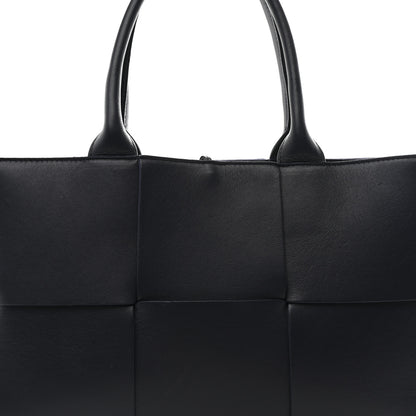 Bottega Veneta Nappa Maxi Intrecciato Small Arco Tote Space 8 of 10