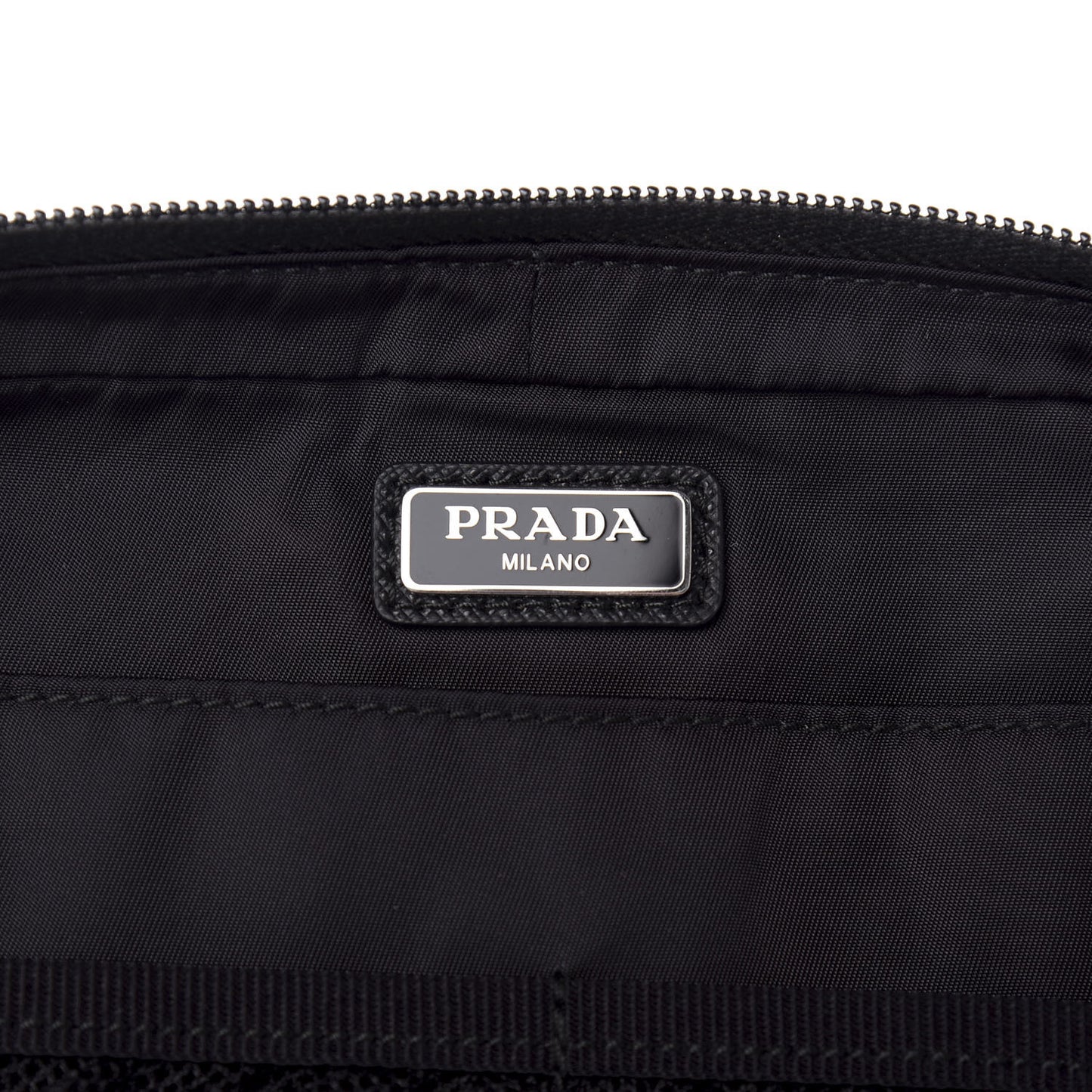 Tessuto Nylon Saffiano Maniglia Pouch Black