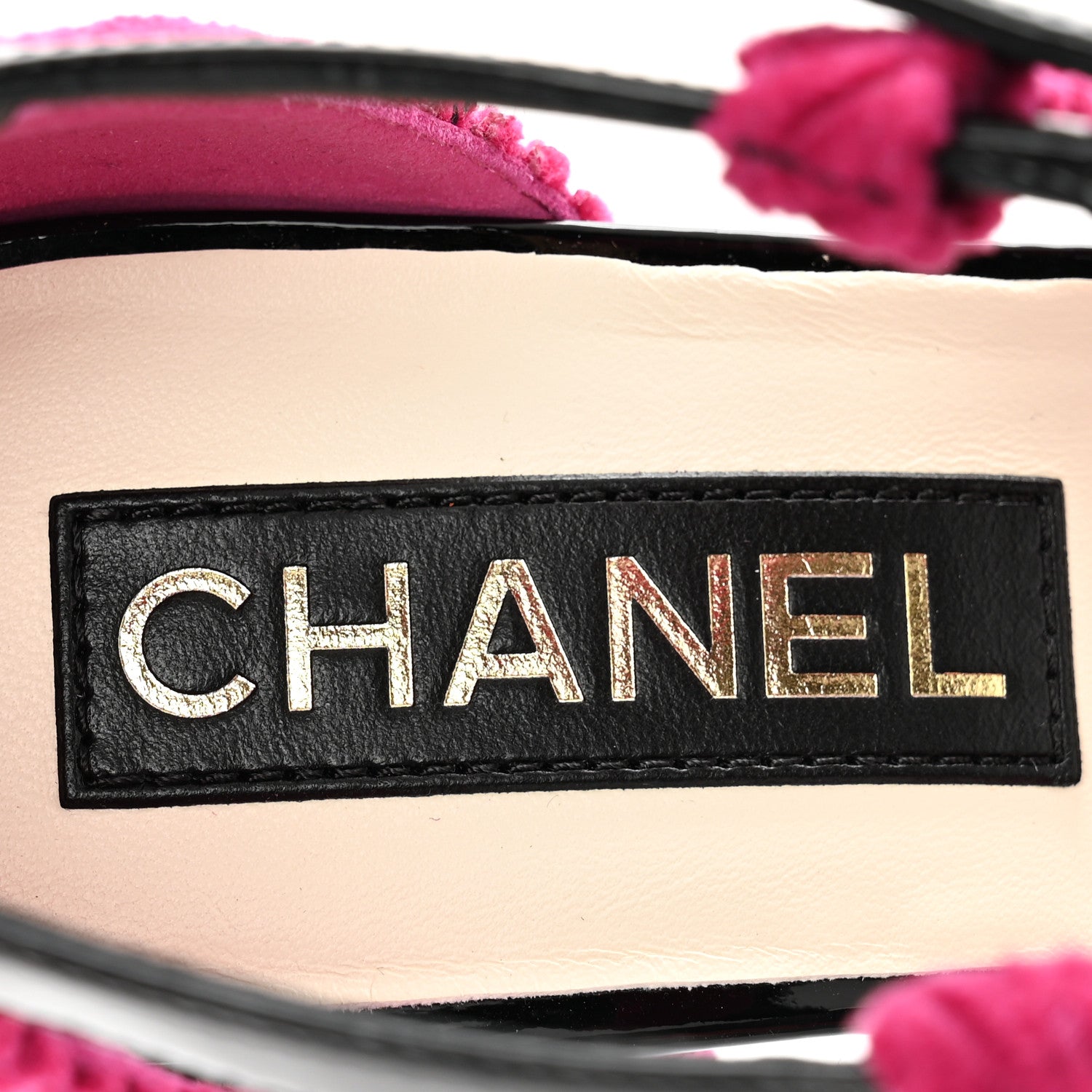 Chanel Corduroy Patent Calfskin Cap Toe Quilted Mary Jane Flats 39.5 Fuchsia Black 7 of 9