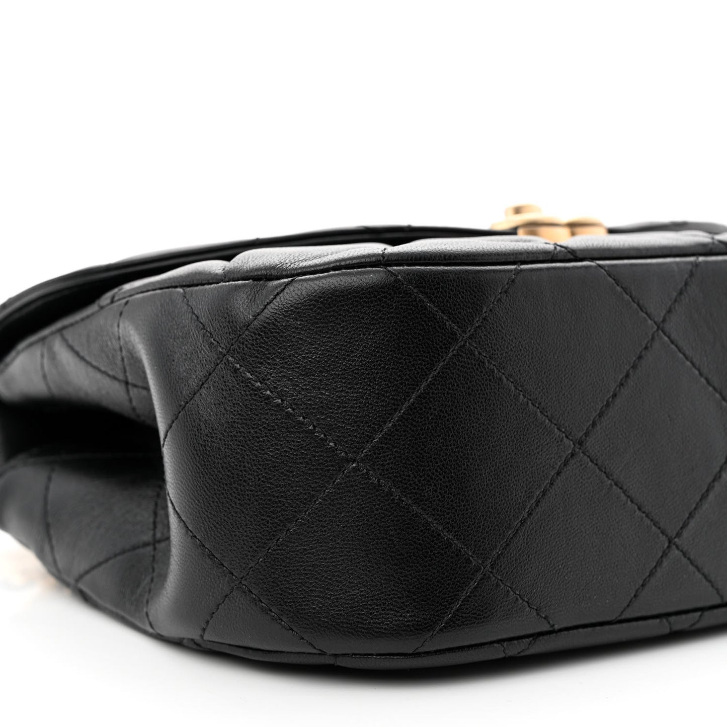 Lambskin Quilted Chain Messenger Bag Black
