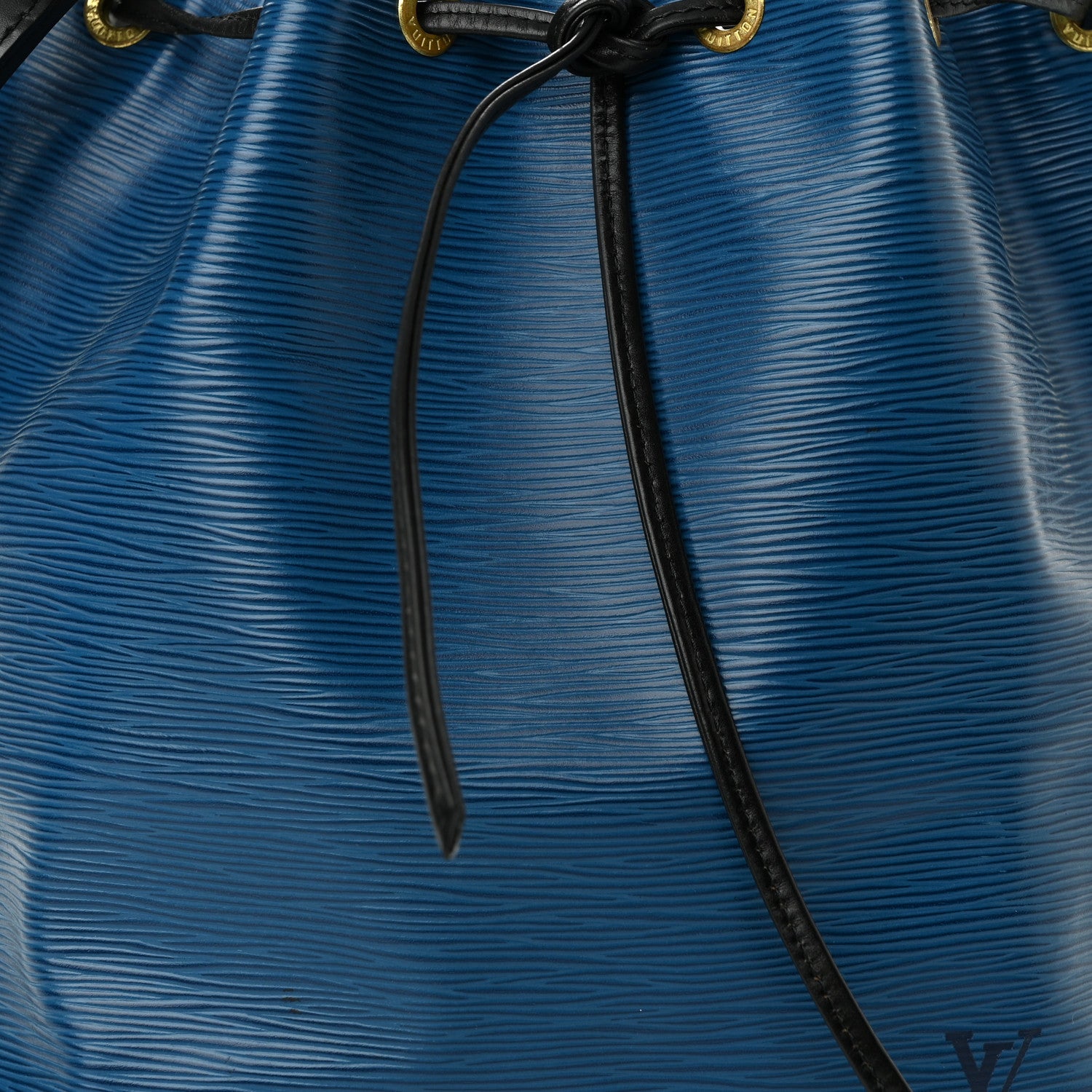 Louis Vuitton Epi Petit Bi-Color Noe Toledo Black 7 of 13