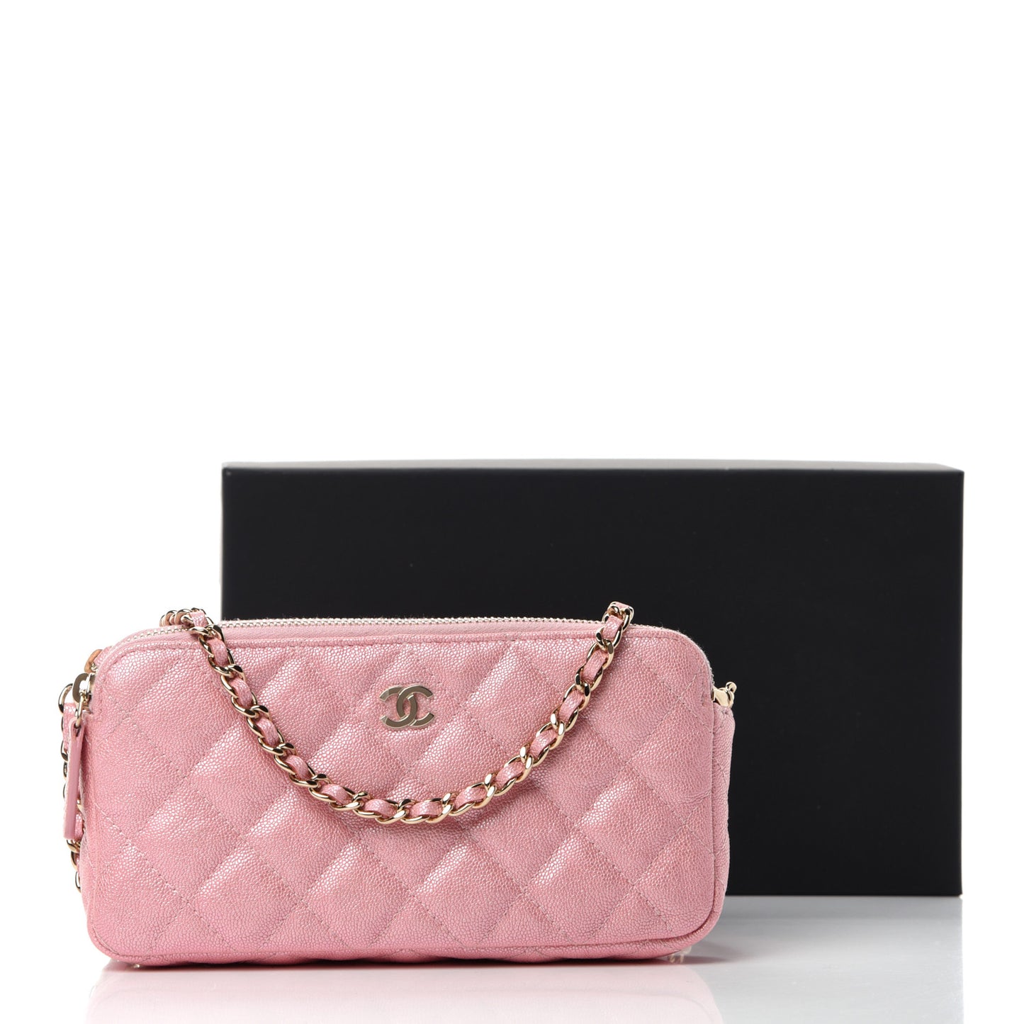 Iridescent Caviar Quilted Small Clutch With Chain Pink