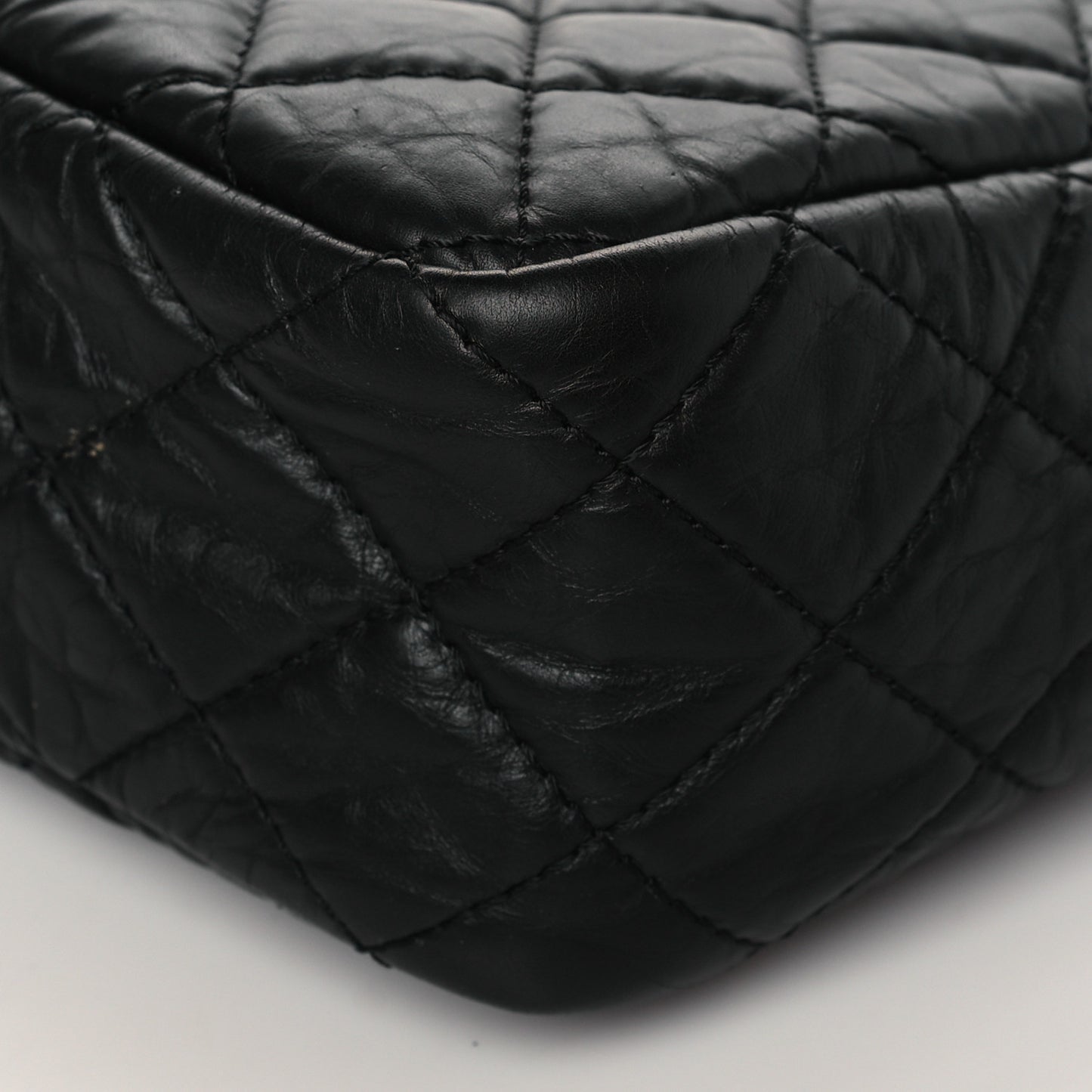 Aged Calfskin Quilted Large Reissue Camera Case Black