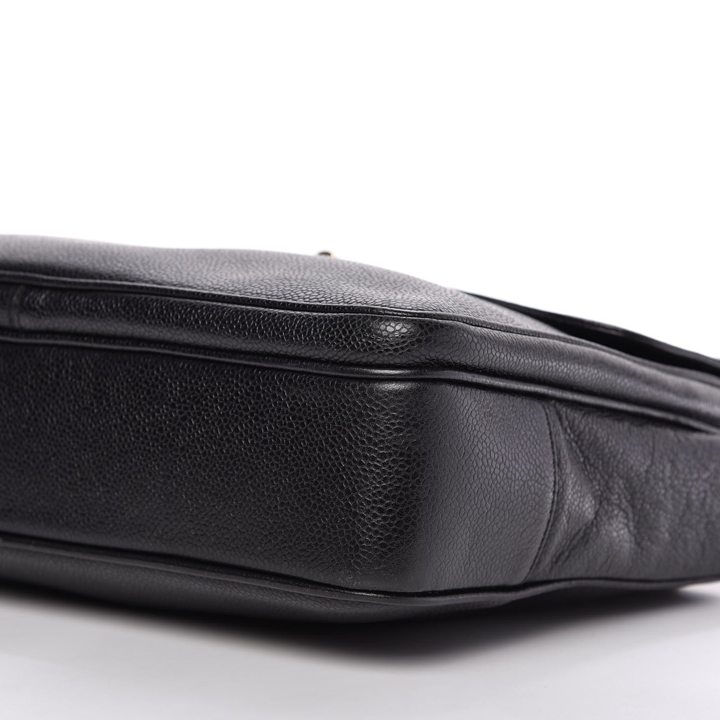 Caviar Flap Shoulder Bag Black