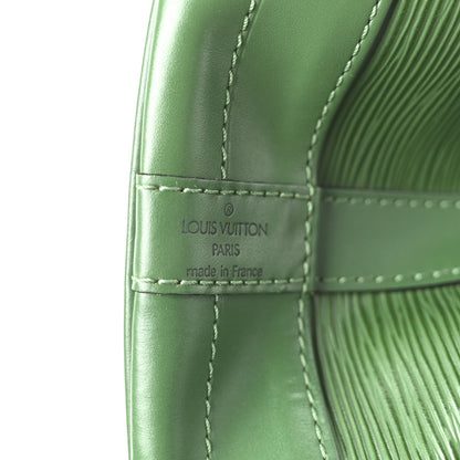 Louis Vuitton Epi Noe Borneo 6 of 9