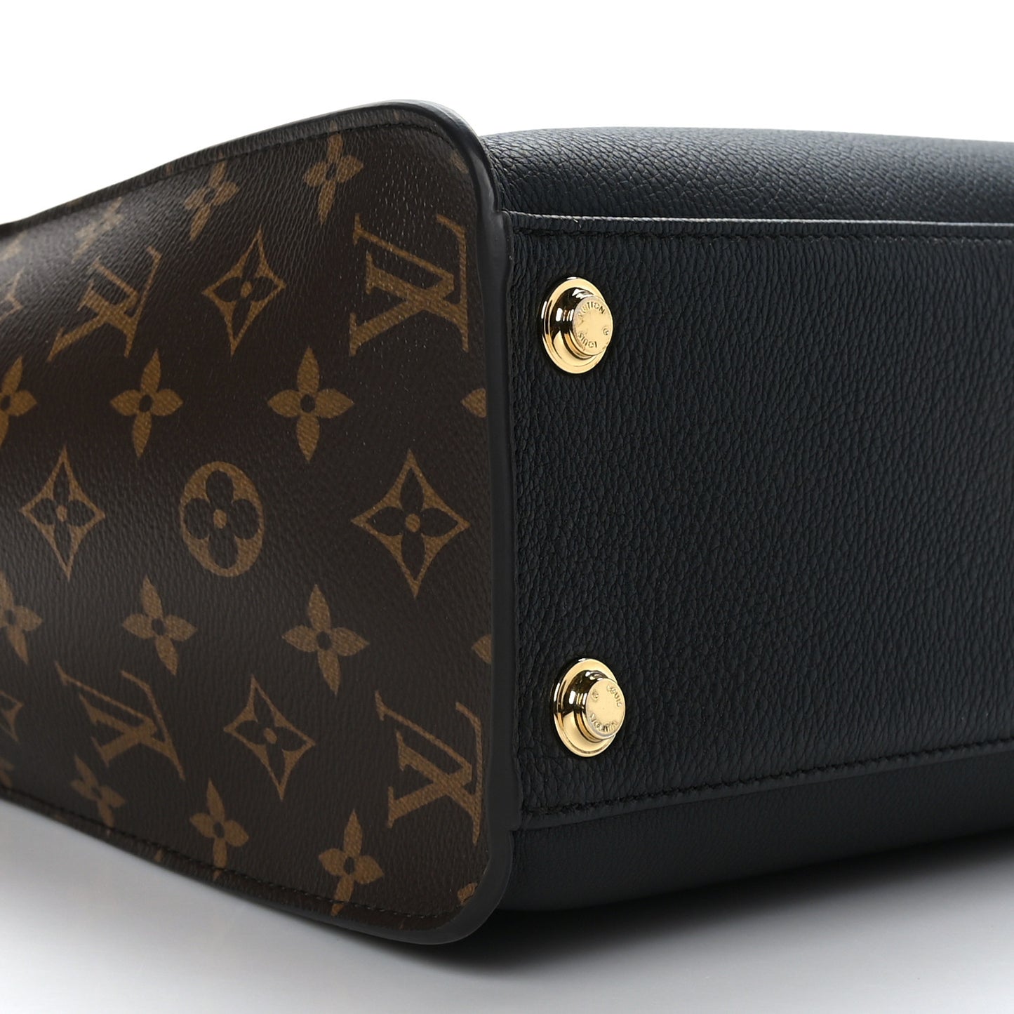 Calfskin Monogram On My Side Black