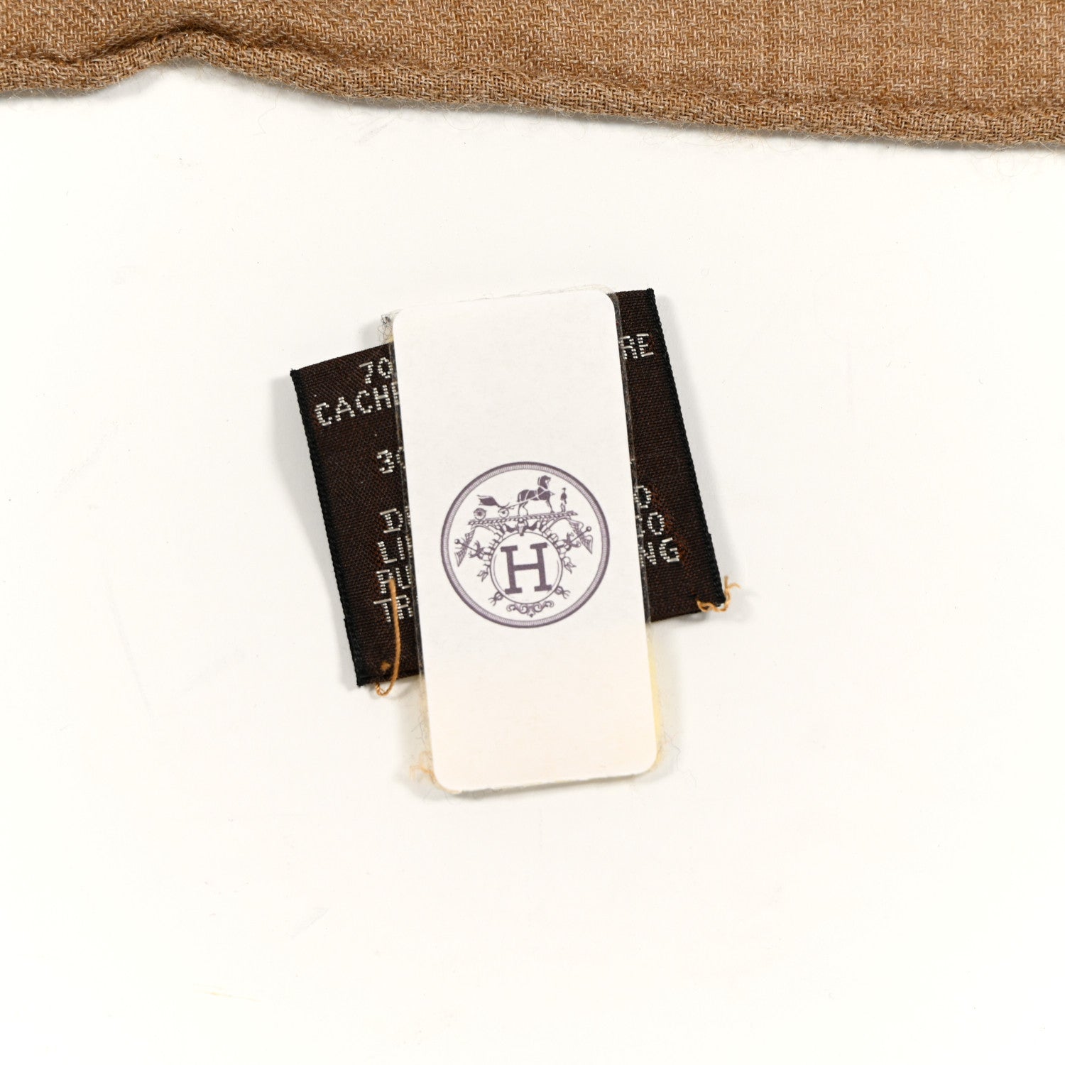 Hermes Cashmere Silk Libre Comme Pegase Shawl 140 Caramel Creme Black 5 of 5