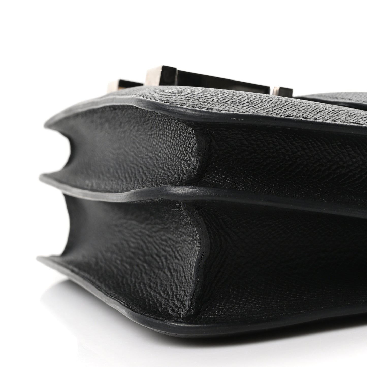 Epsom Constance 24 Black